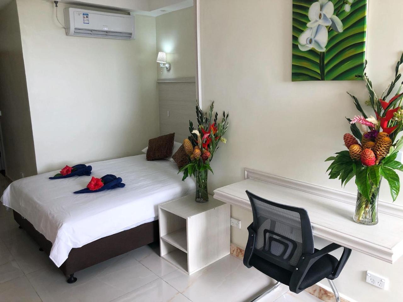 Central Bay Motel Port Vila Exterior photo